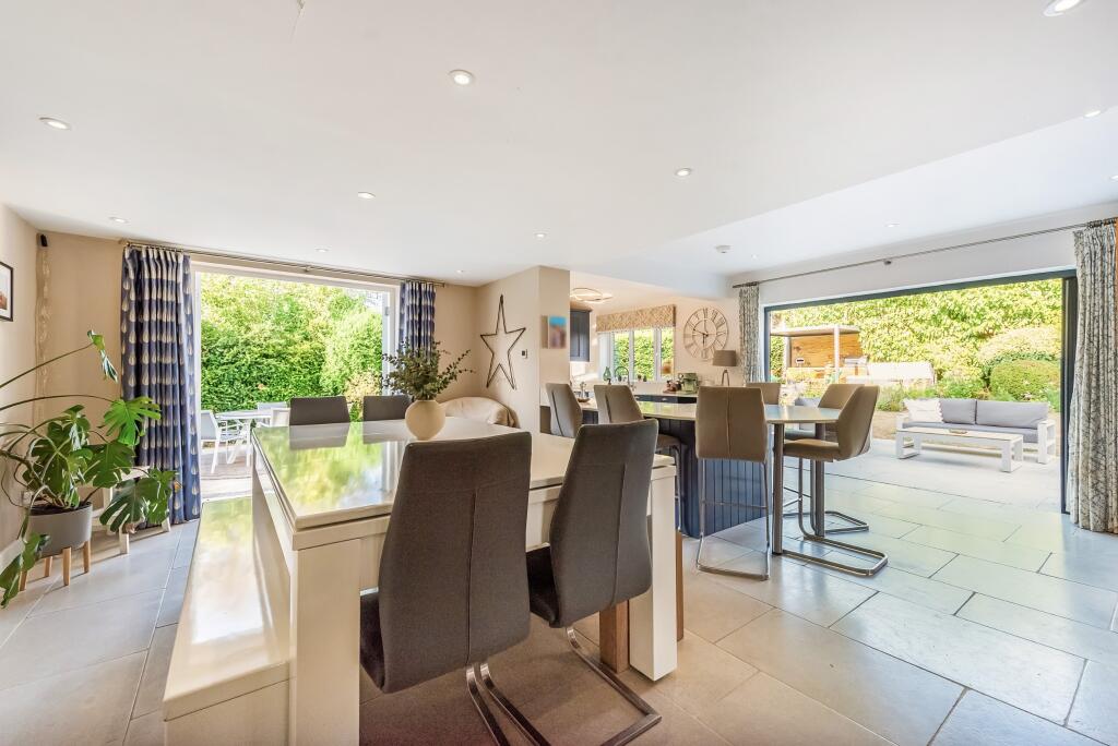House in Winchester, Twyford - View 5