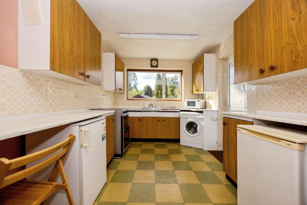 House in Guildford - View 4