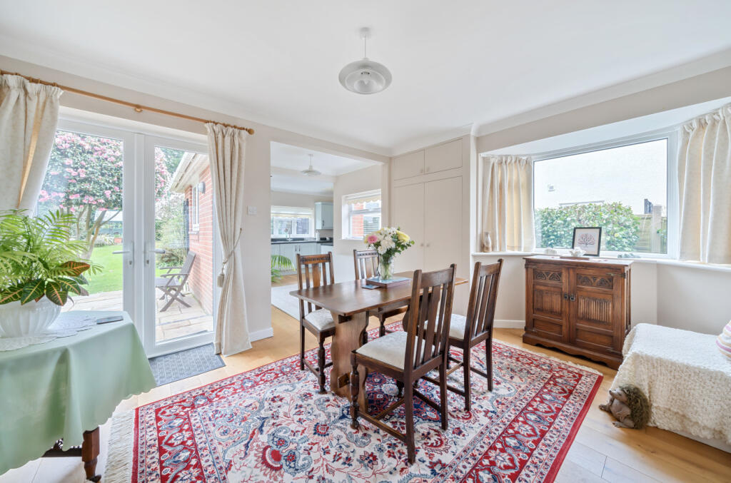 Heatherdene Road, Chandler's Ford, Hampshire, SO53 photo 4