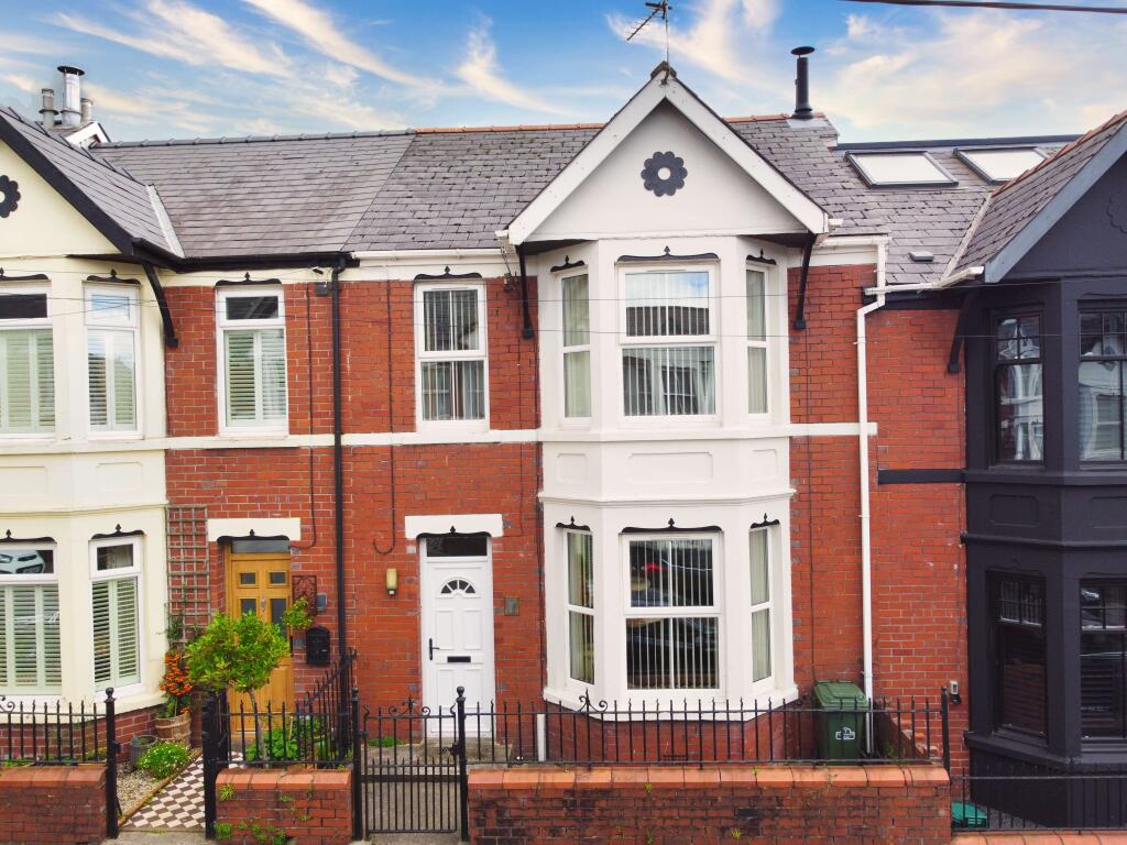 Main image of property: Llwynfen Road, Pontyclun CF72 9EN