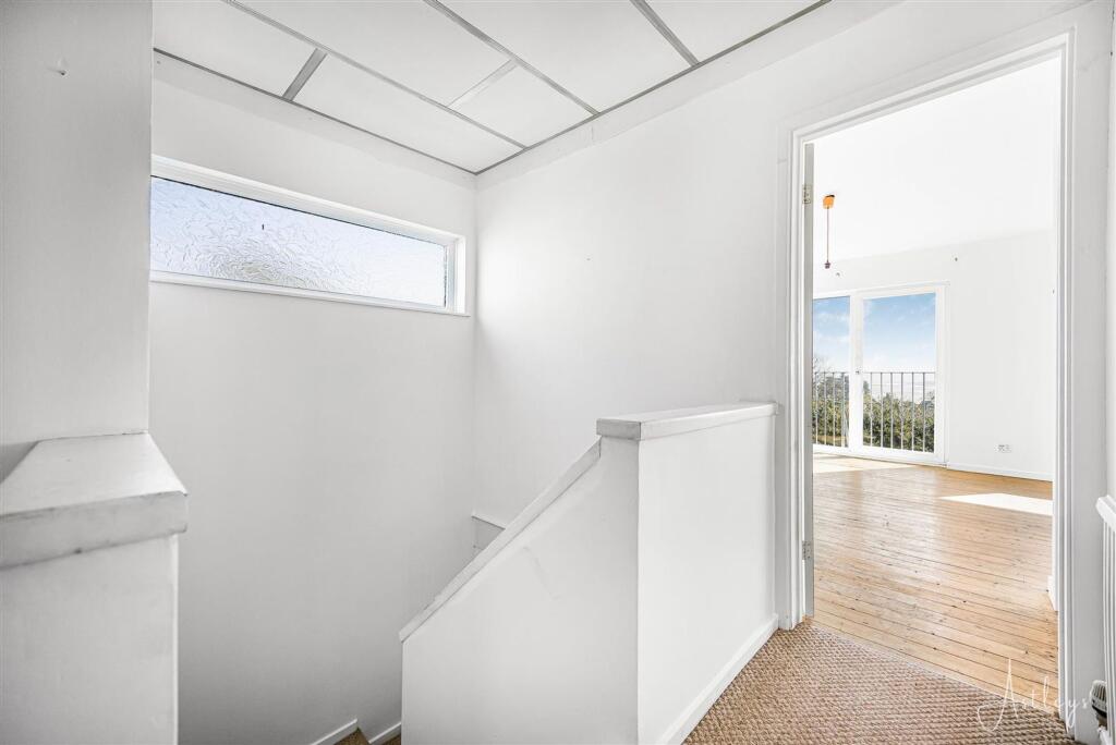 House in Swansea - More