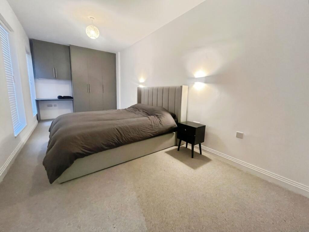 2 bedroom house for rent
