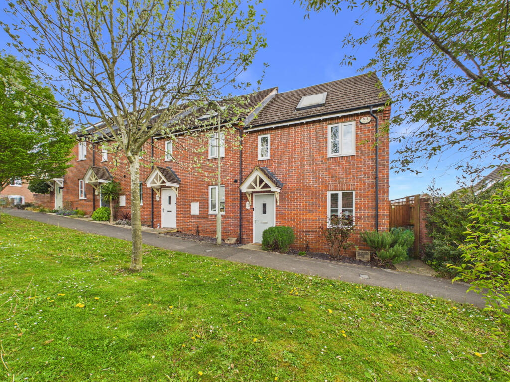 Main image of property: Kiln Avenue, Chinnor, Oxfordshire