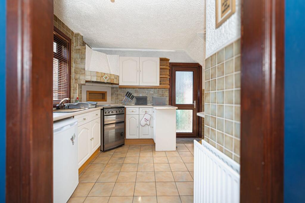 House in Kirkcaldy, Fife - More