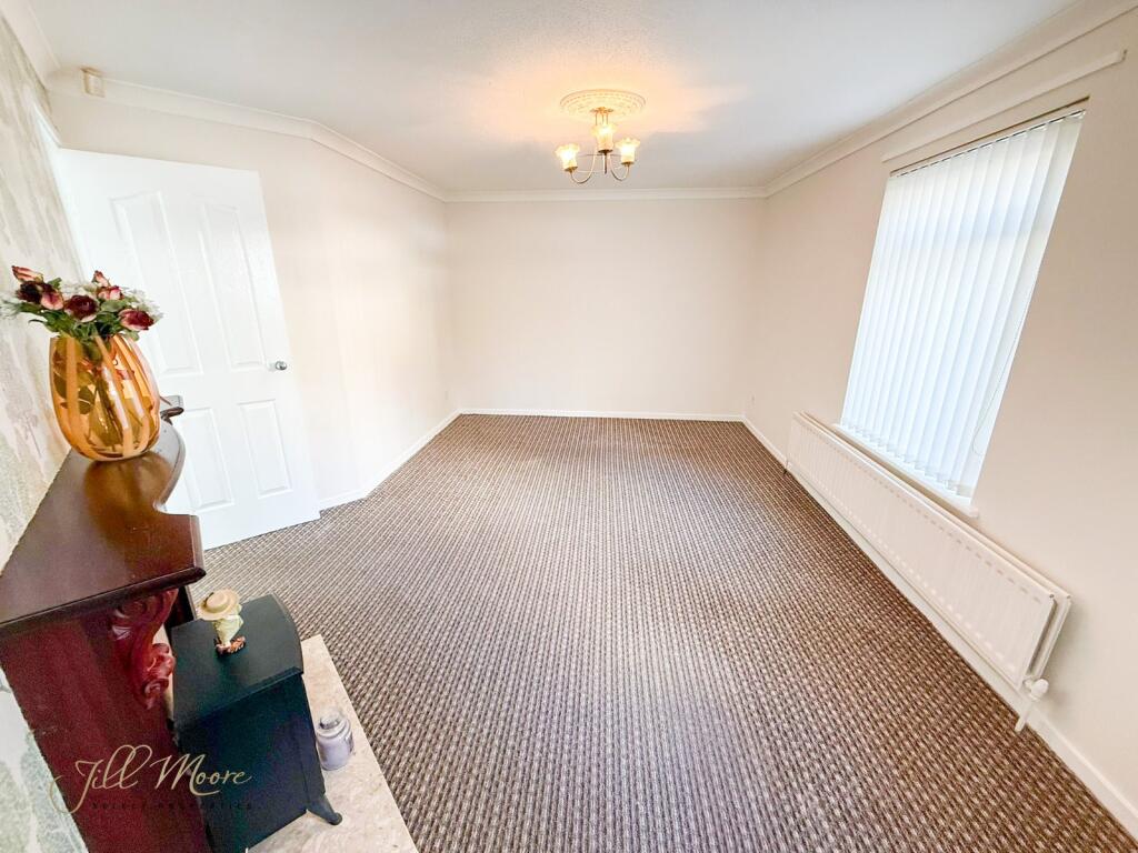 House in Sunderland, Washington - View 4