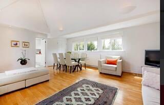 Apartment in London - More