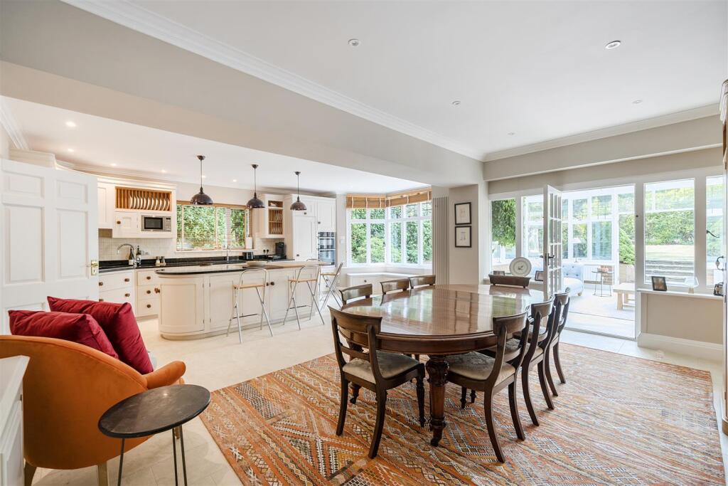 House in Kingston upon Thames - View 2