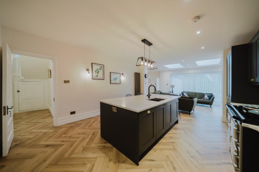 Main image of property: Meols Parade, CH47