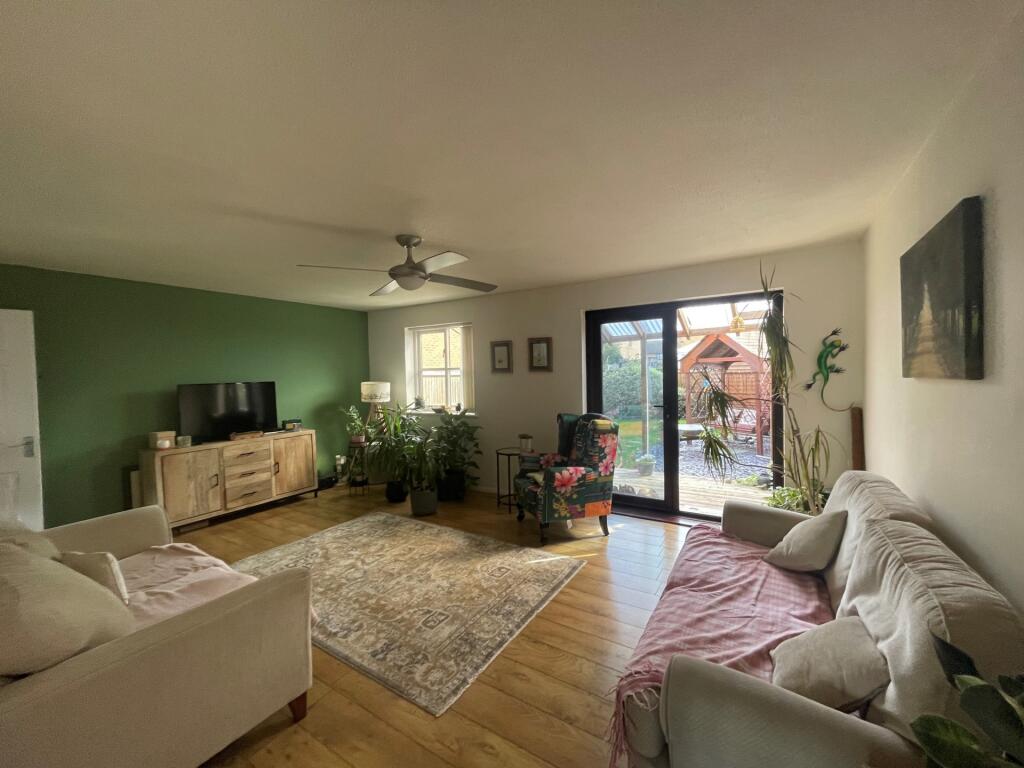 House in Canterbury - View 2