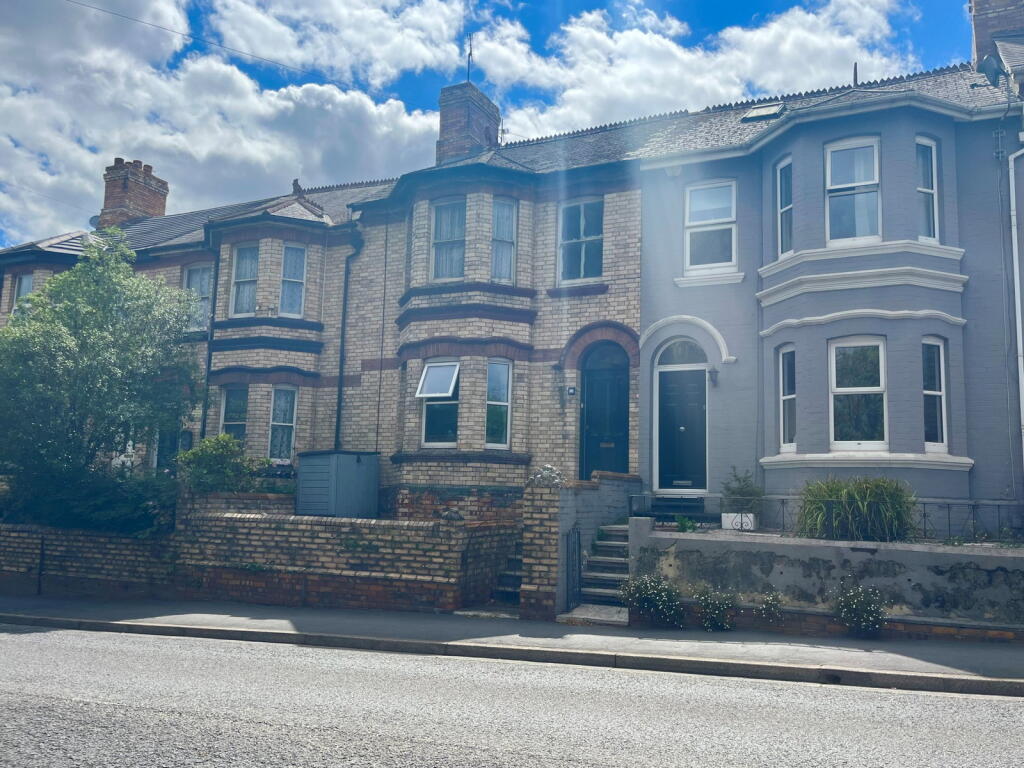 Main image of property: Torquay Road, Newton Abbot, TQ12 2HY