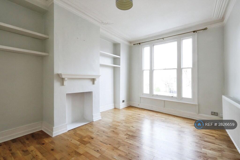 Main image of property: Stockwell Rd, London, SW9