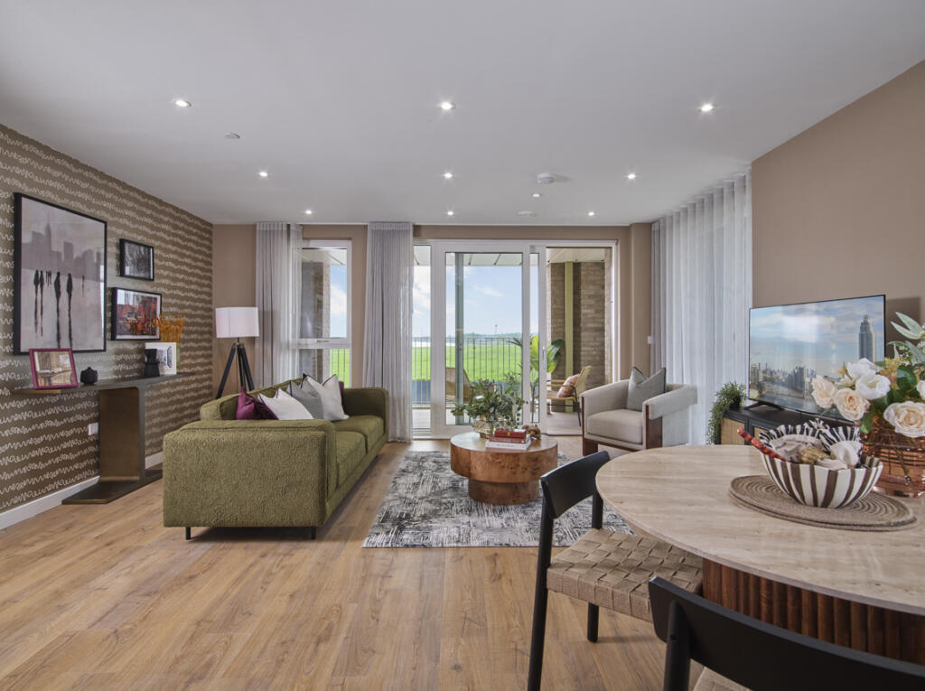 2-bed flat on Fielders Quarter
Fielders Crescent
Barking
London
IG11 0FU, £387,500