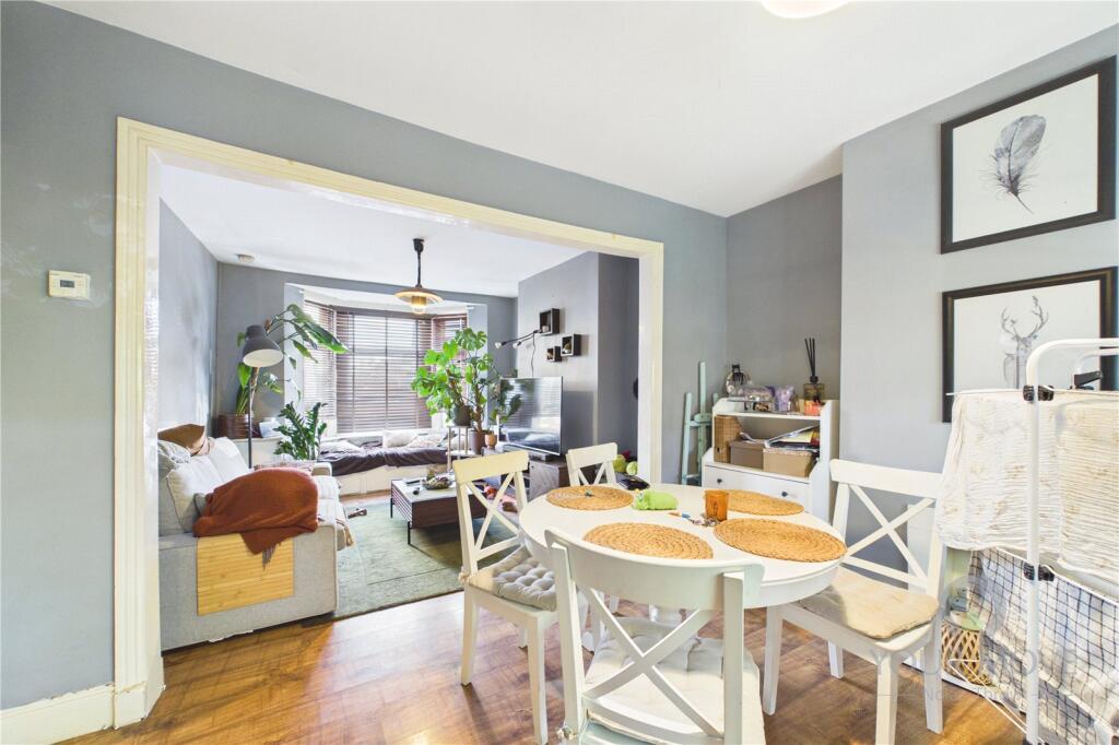 House in Northampton - View 4