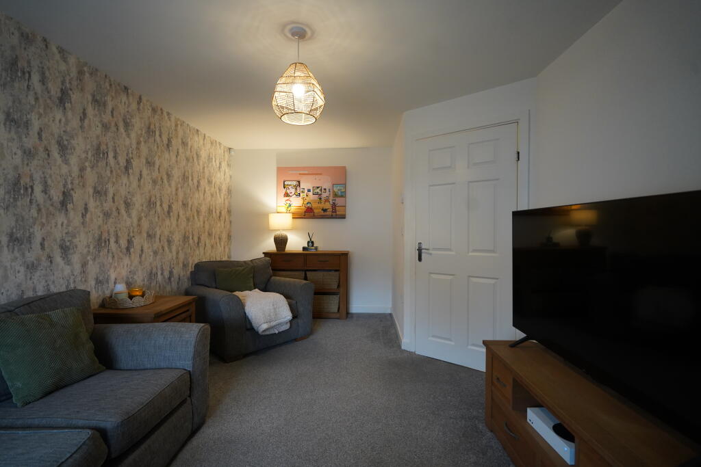 House in Wakefield, Mulberry Grange, Cutsyke - View 5