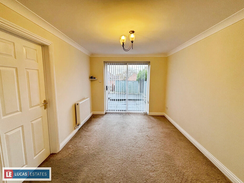 House in Blackwood, Caerphilly - View 4