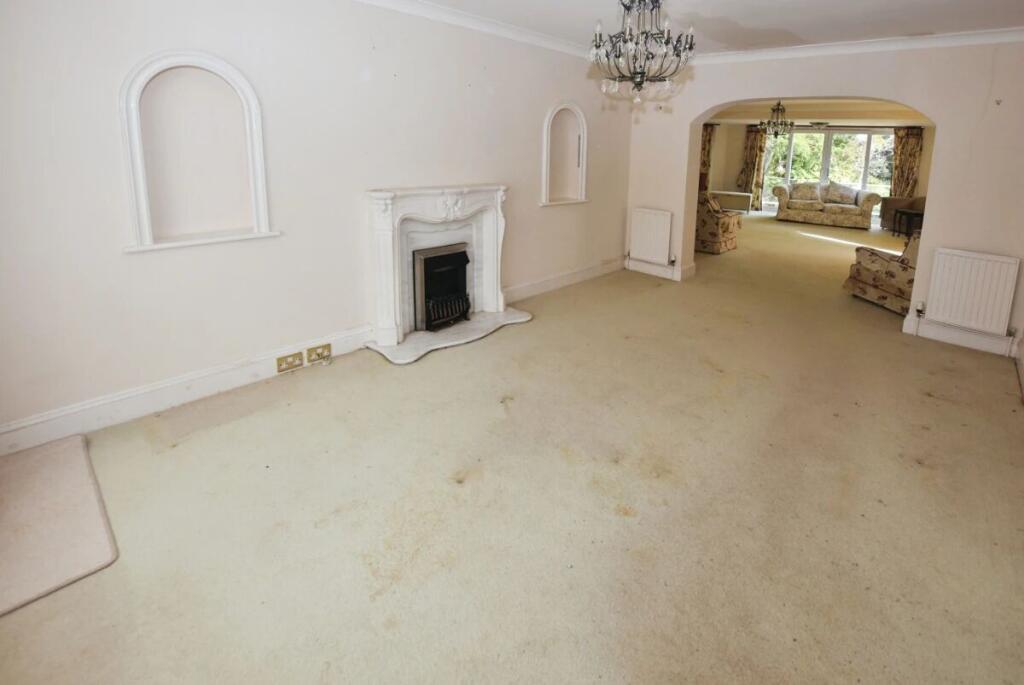House in Torquay - More