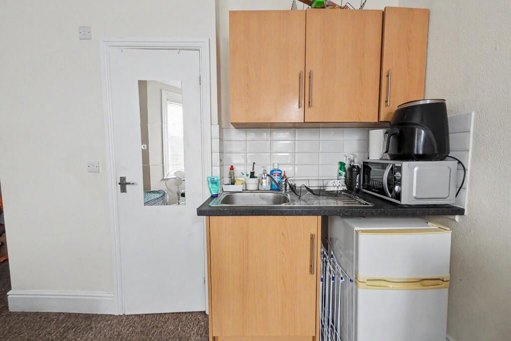House in Eastleigh - More