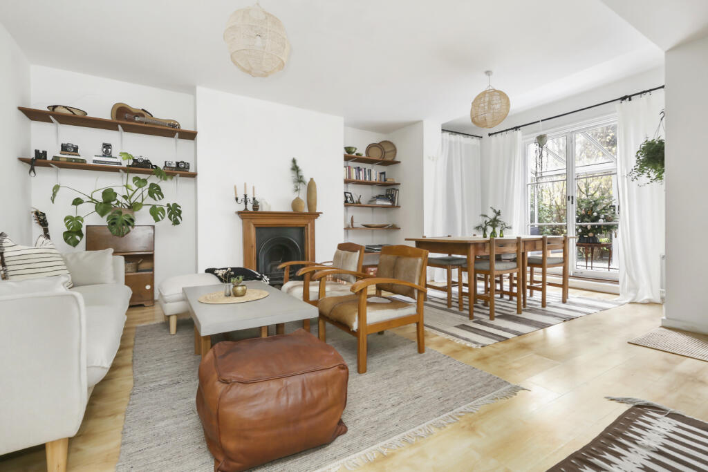 Main image of property: Grosvenor Avenue, London, Islington, N5