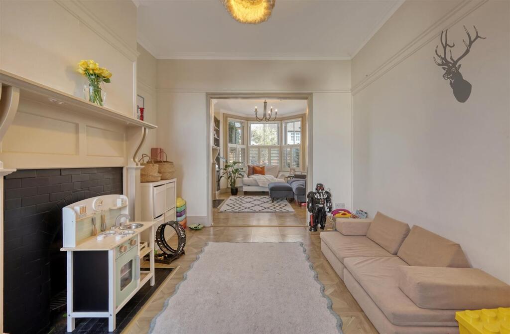 House in Chelmsford, Springfield Park - View 6