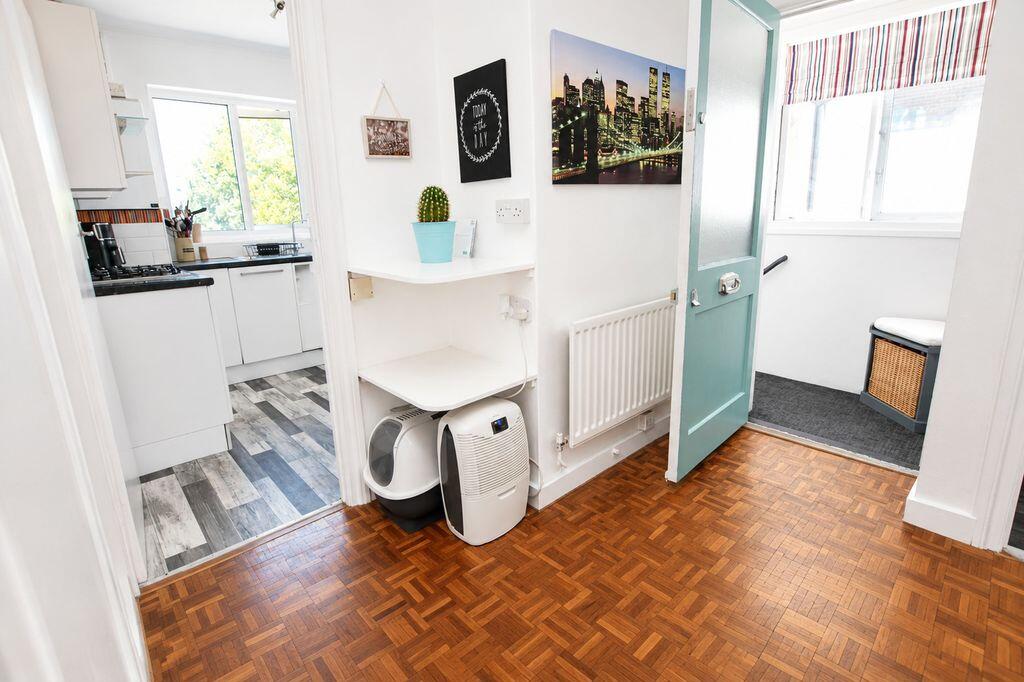 Apartment in Maidstone, Kent - View 4