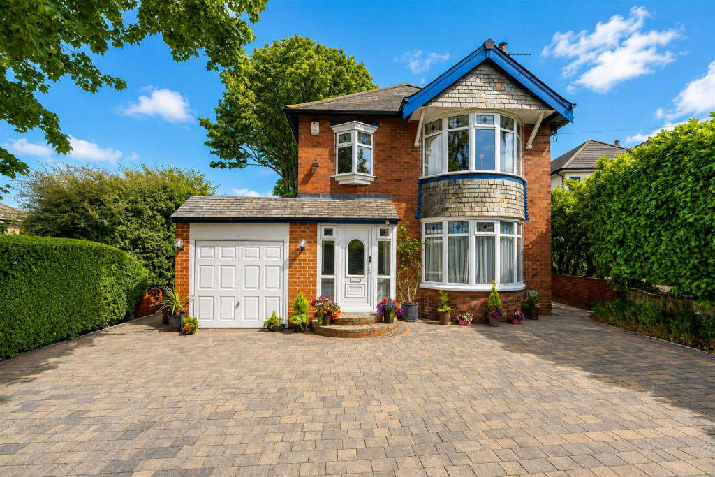 Main image of property: Sandhill Oval, Alwoodley