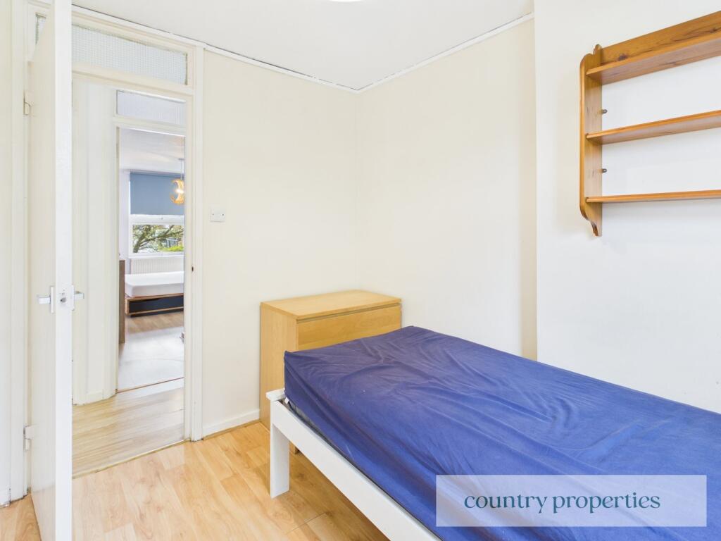 Additional image 8 of Broadwater Crescent, Welwyn Garden City, AL7