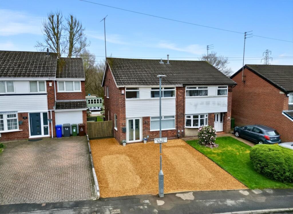Main image of property: Ash Tree Road, Hyde, Greater Manchester, SK14 4EP