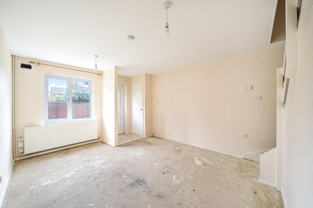 House in Swindon - View 5