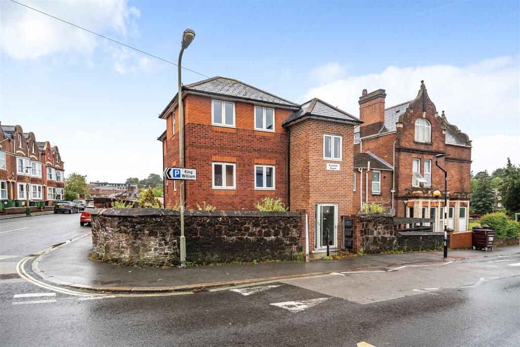 Main image of property: Queens Crescent, Exeter
