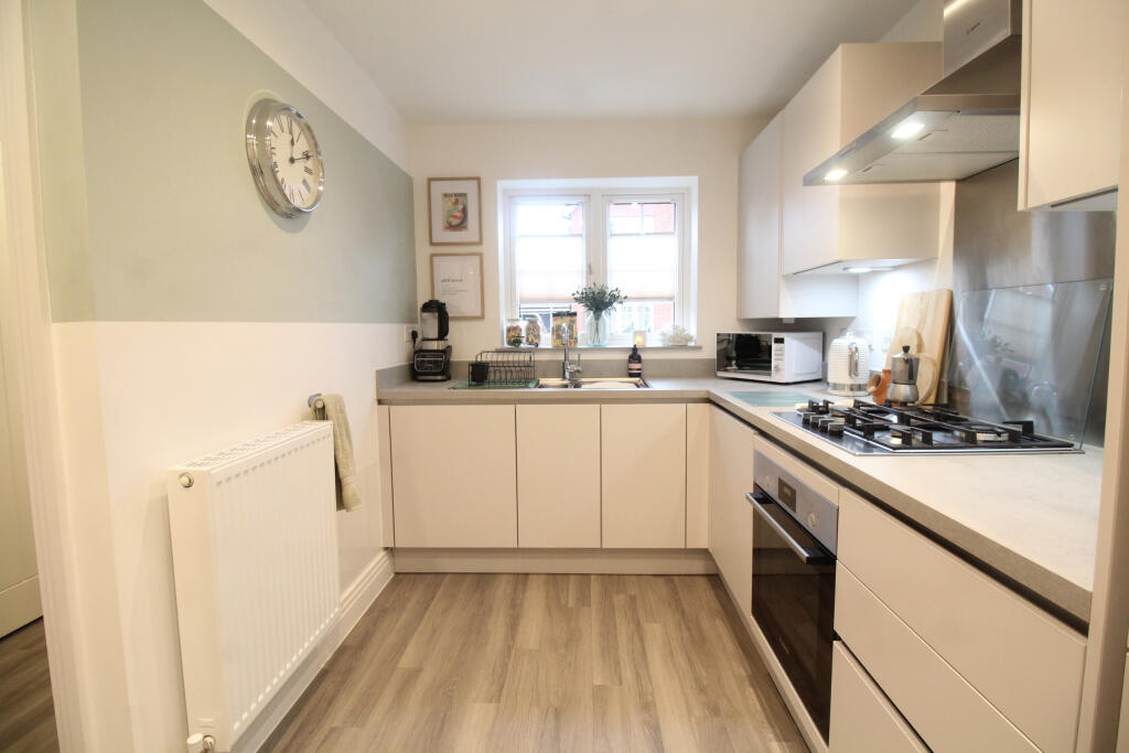 Maple Lane, Burton Green, Kenilworth, Warwickshire - View 3