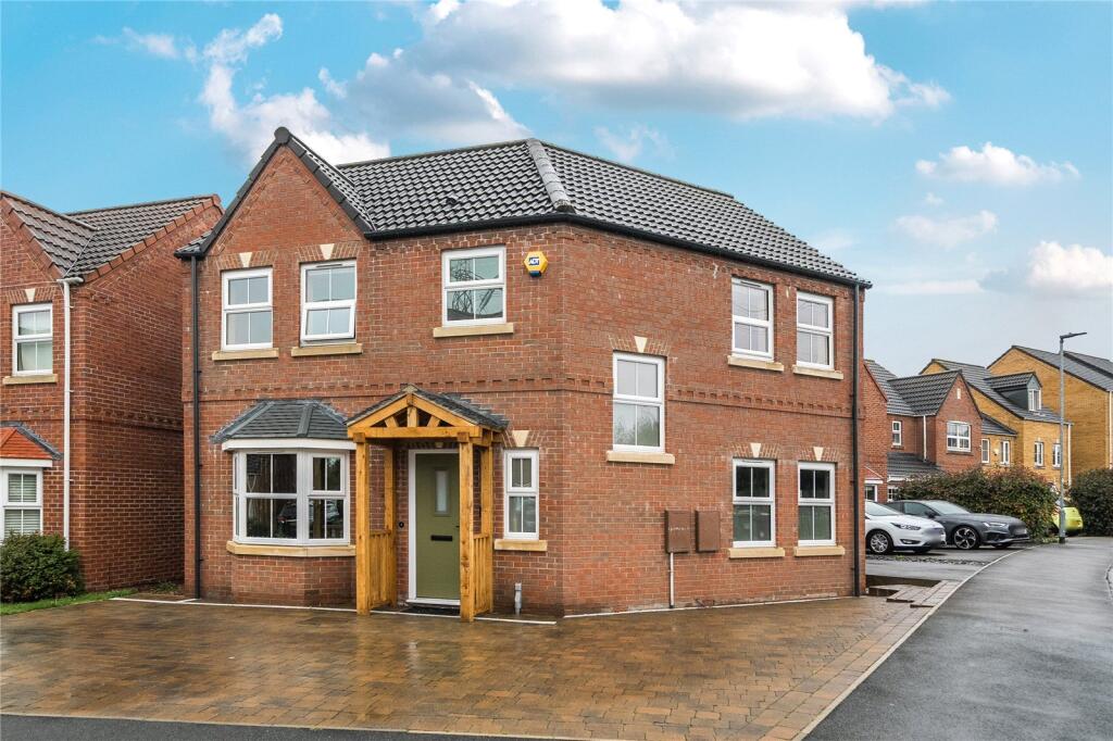 Main image of property: Springfield Crescent, Lofthouse, Wakefield, West Yorkshire