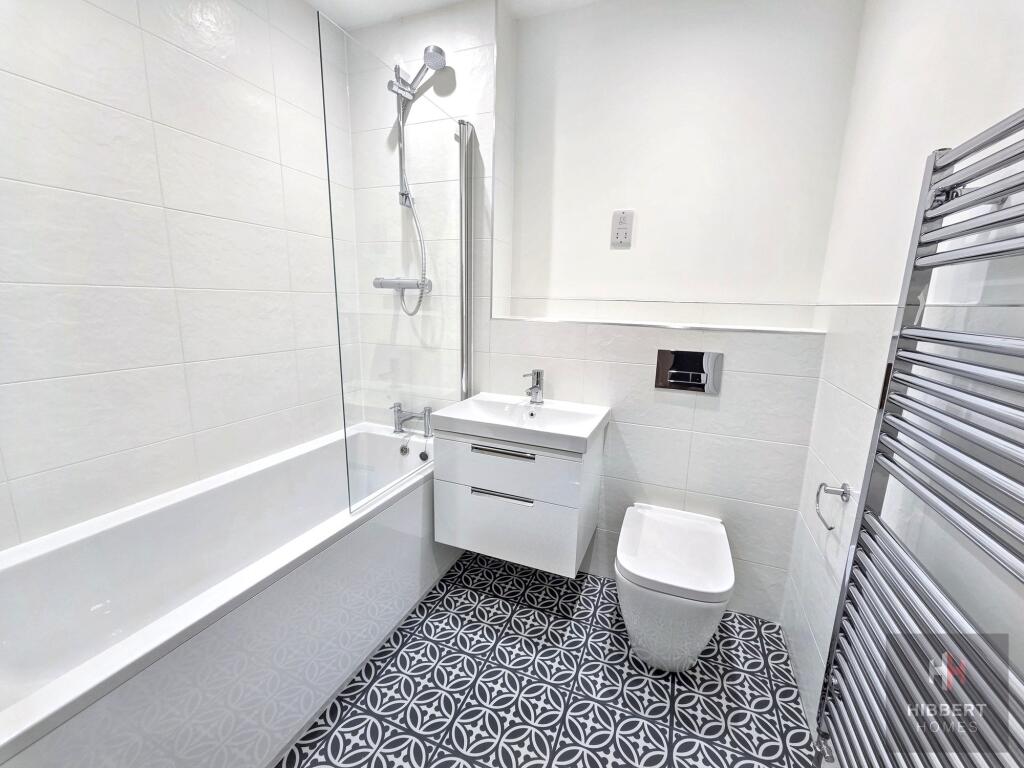 71 Chapel Road photo 3