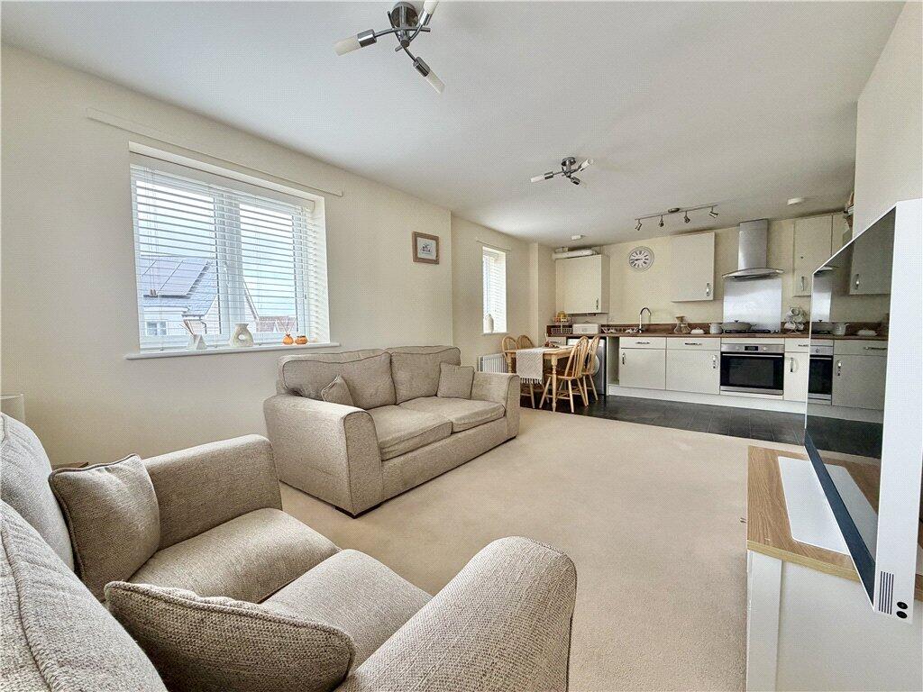 Apartment in Southampton - View 4