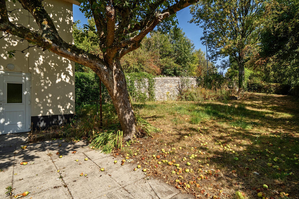 House in Teignbridge, Buckfastleigh - View 3