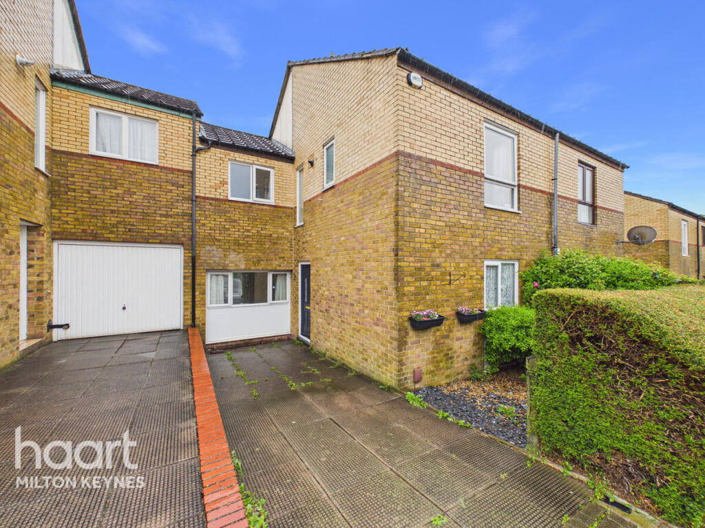 Main image of property: Wandsworth Place, Bradwell Common