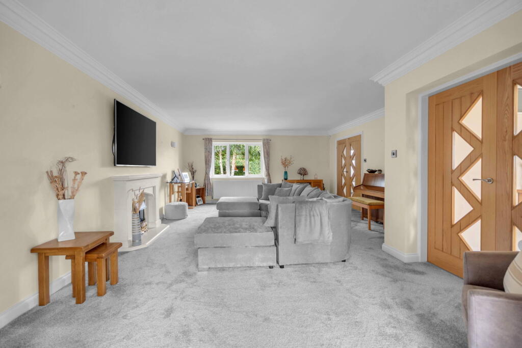 House in Doncaster - View 5