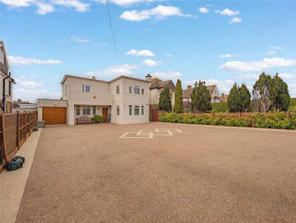4-bed detached on Weymouth, Dorset, £740,000
