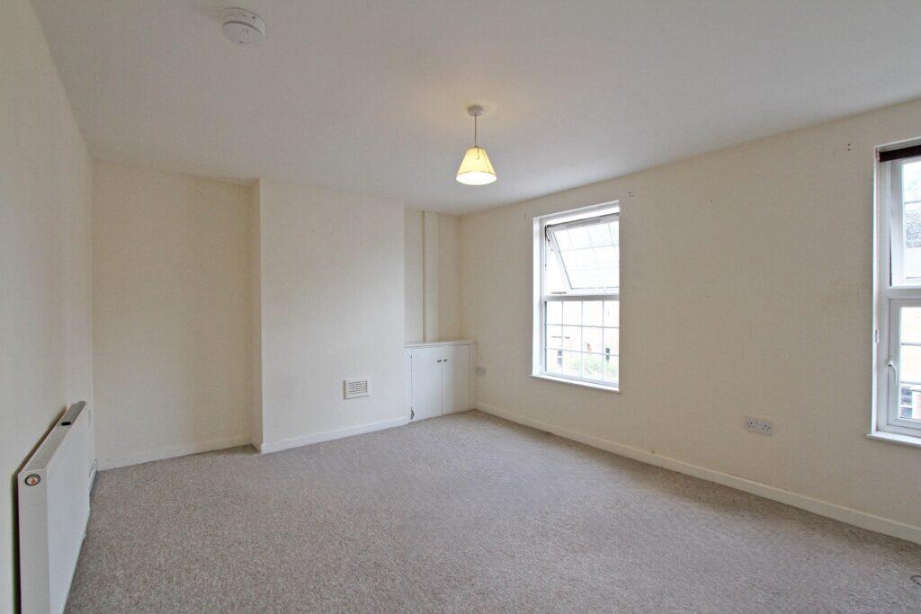 Apartment in Oxford - View 2