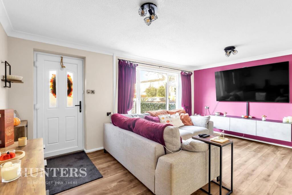 Merlin Close, Oldham photo 2