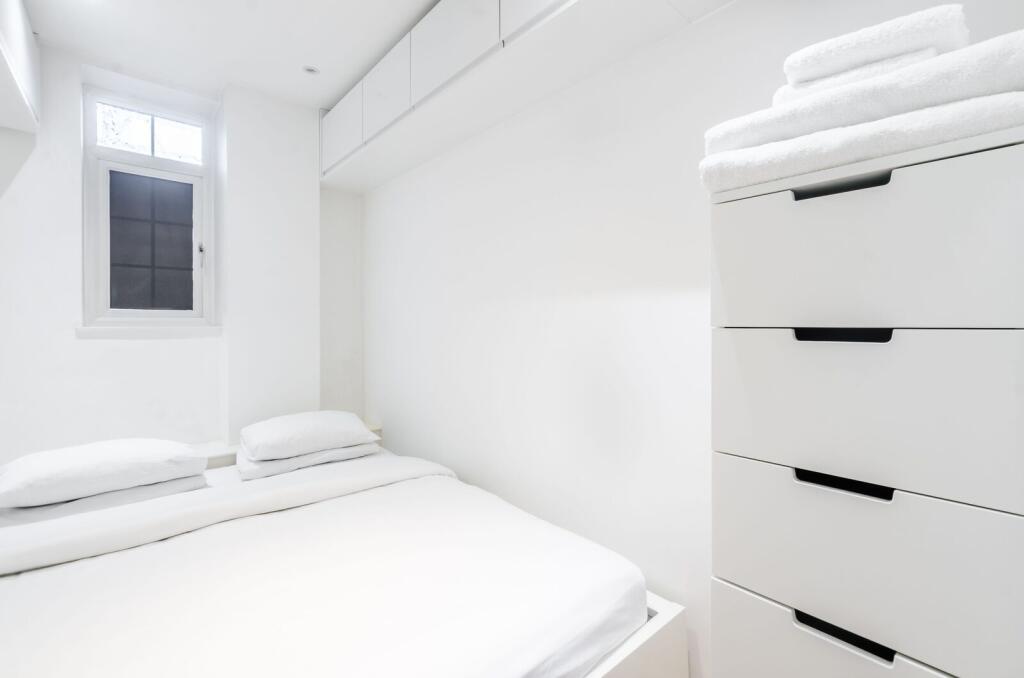 Main image of property: Sussex Gardens, Westminster, London, W2