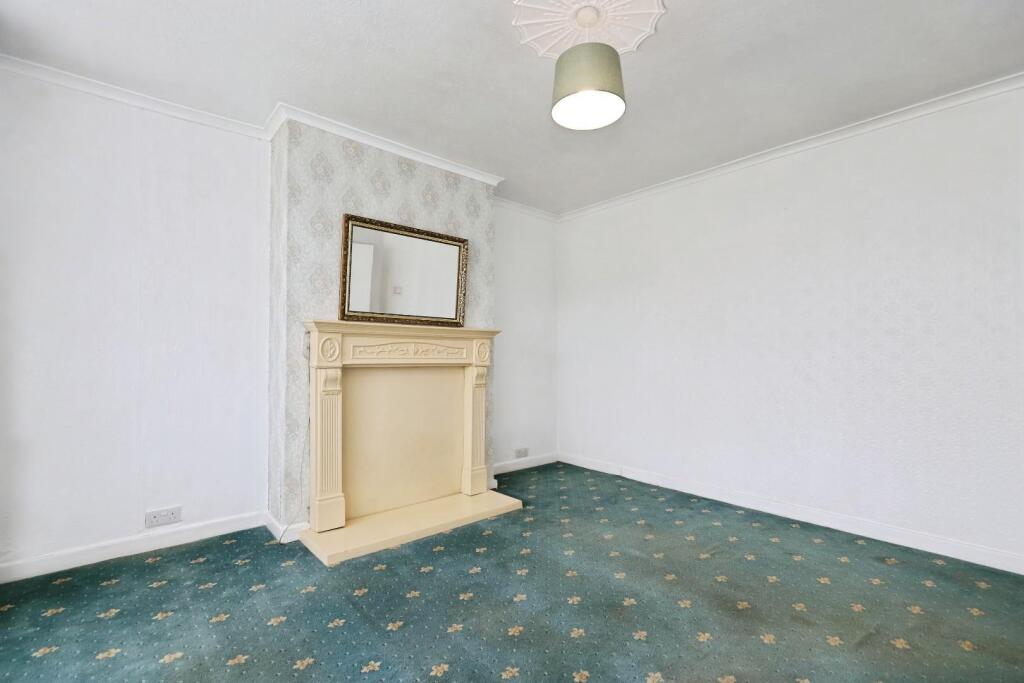 House in Wolverhampton - View 3