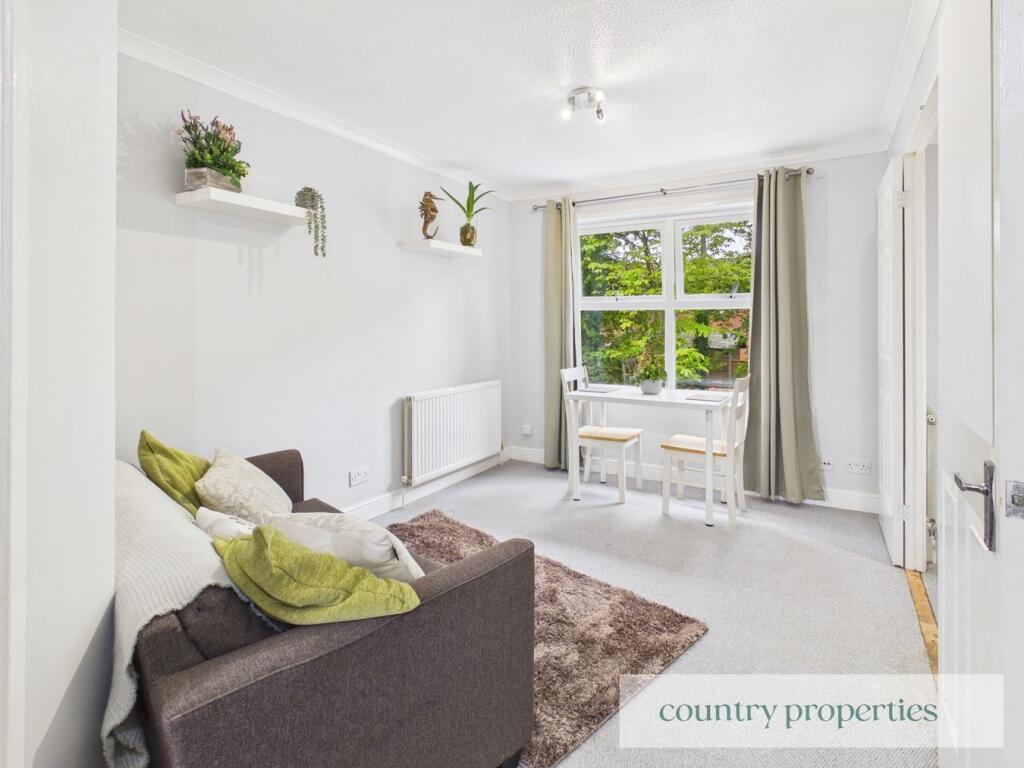 Sunningdale Mews, Welwyn Garden City, AL7 - View 2
