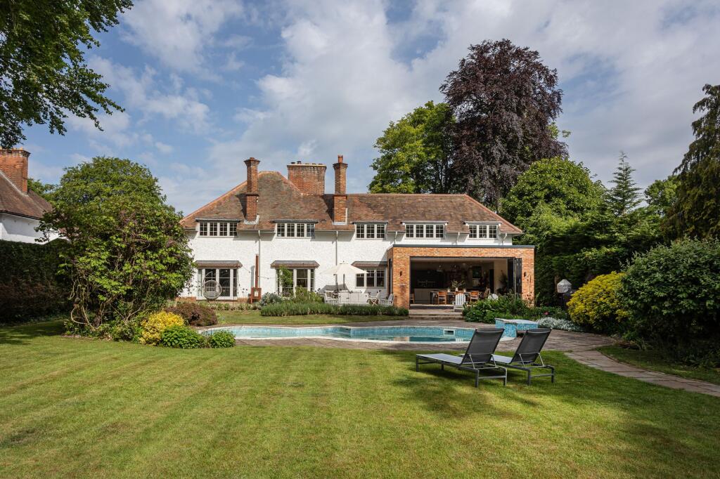 Main image of property: Foxcombe Road, Boars Hill, OX1