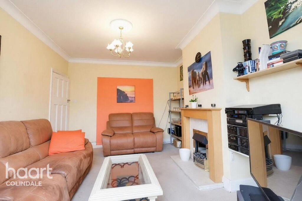 House in Harrow - View 4