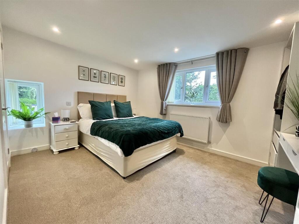House in Stockport - View 4