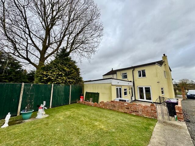 1 Highfield View Magna Mile Ludford Market Rasen LN8 6AH photo 4