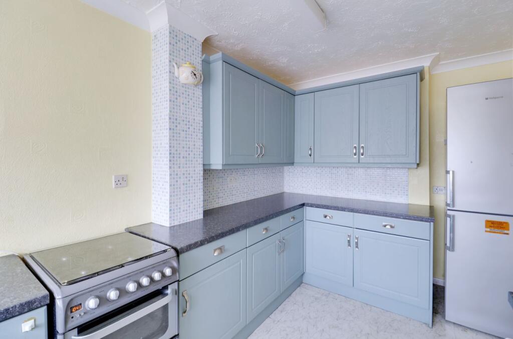 House in Rainham - More