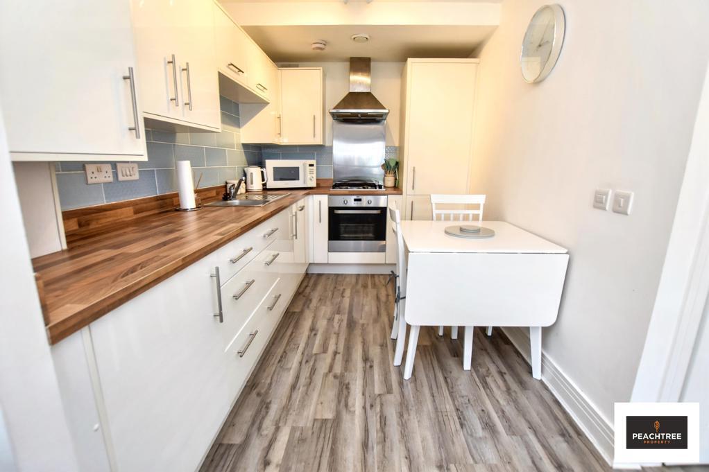 Apartment in Paisley - More