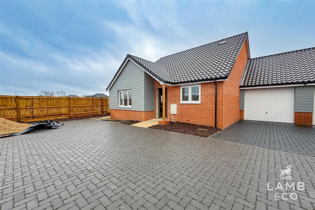 Main image of property: Plot 43, Park Gate Corner, Little Clacton