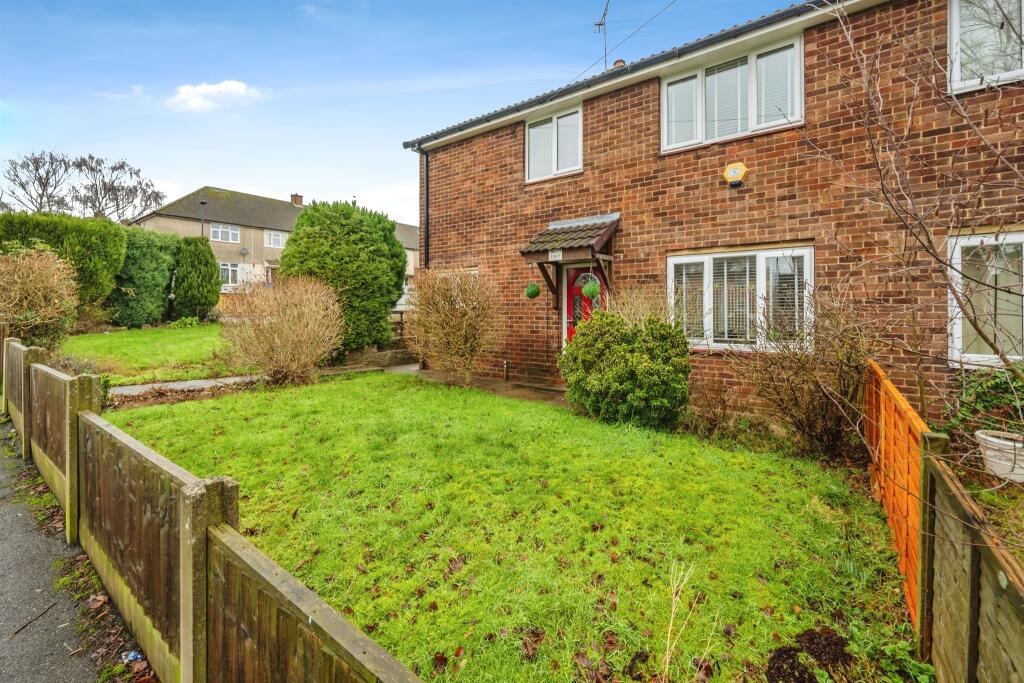 3-bed semi-detached on Washington Avenue, Chaddesden, Derby, £200,000